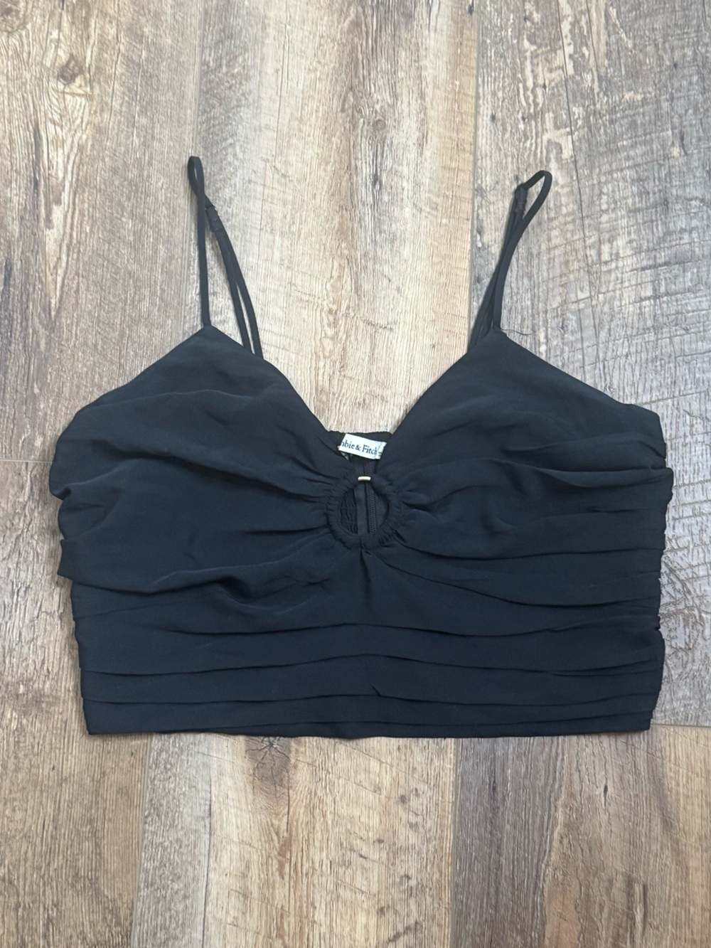 Abercrombie & Fitch black ruched crop top with o-ring cutout, Size Small